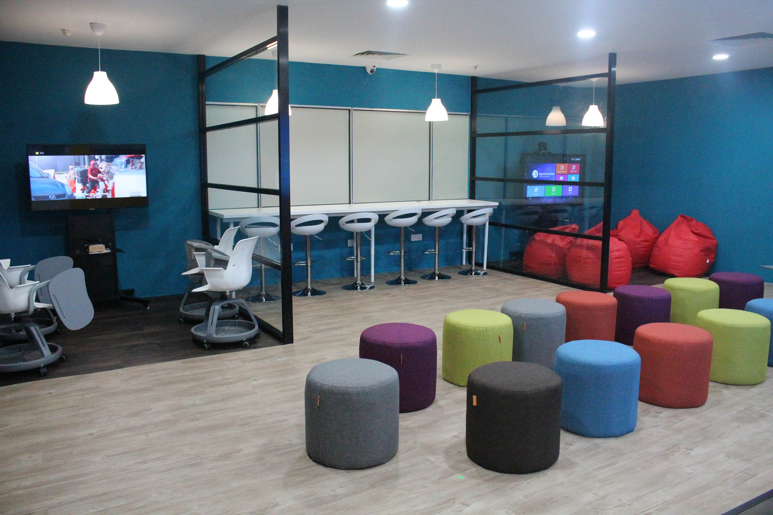 Smart Classroom, DreamGate