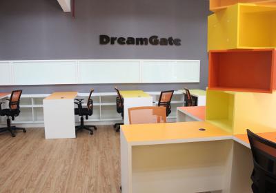 Dreamgate9
