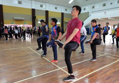 Dewan 8